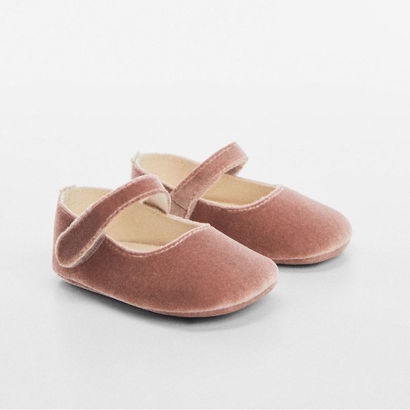 Mango Velvet Pink Mary Jane Baby Shoes - Picture 1 of 6